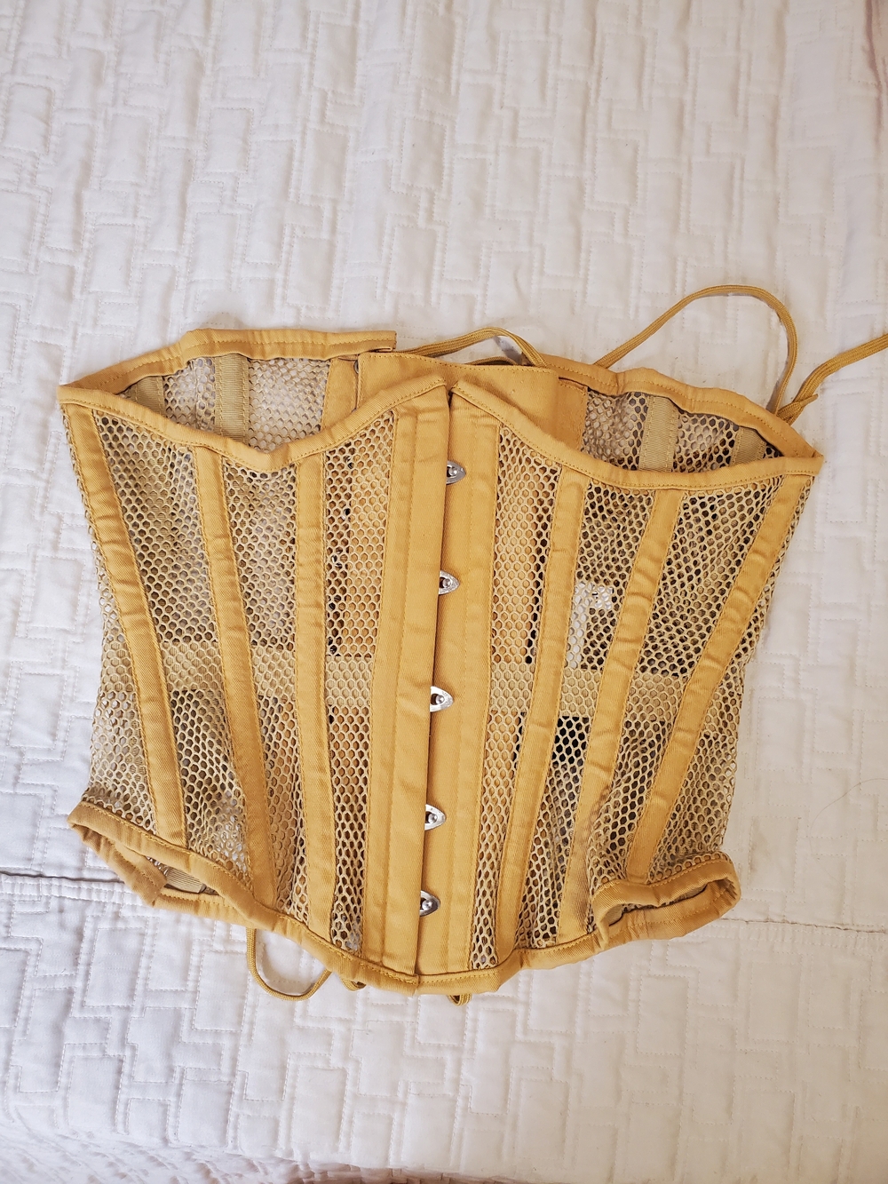 Orchard Corset Mesh Underbust Steel Bone Waist Trainer Corset Nude Size 24